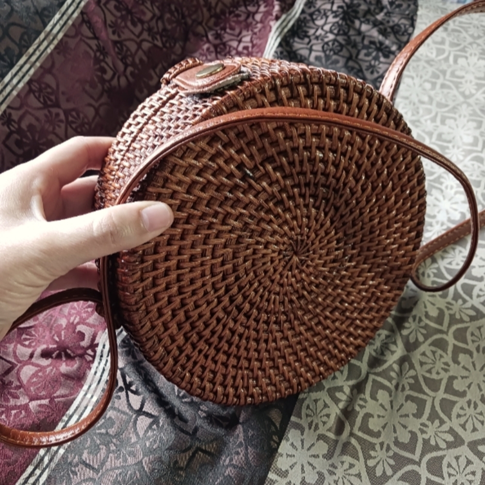 Rattan Handwoven Shoulder Bag, Stylish Round Design, Hand Made